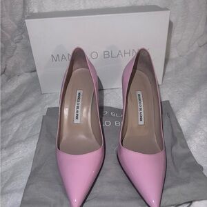 Manolo Blahnik Light Pink Patent Pointed-Toe Pumps